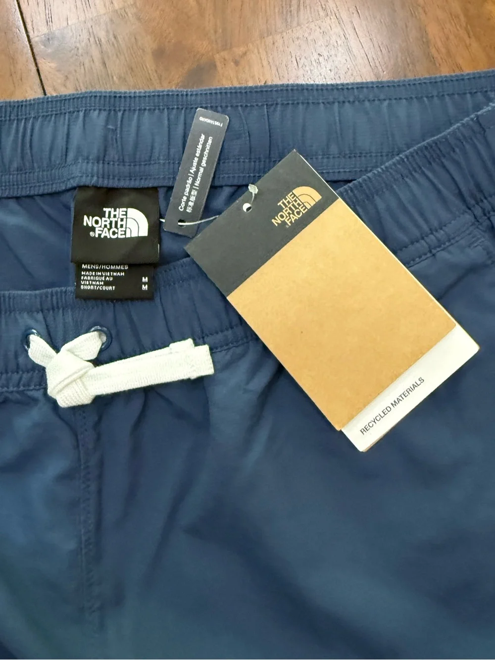 NWT The North Face Men's Action Shorts 2.0 Shady Blue Medium/Short